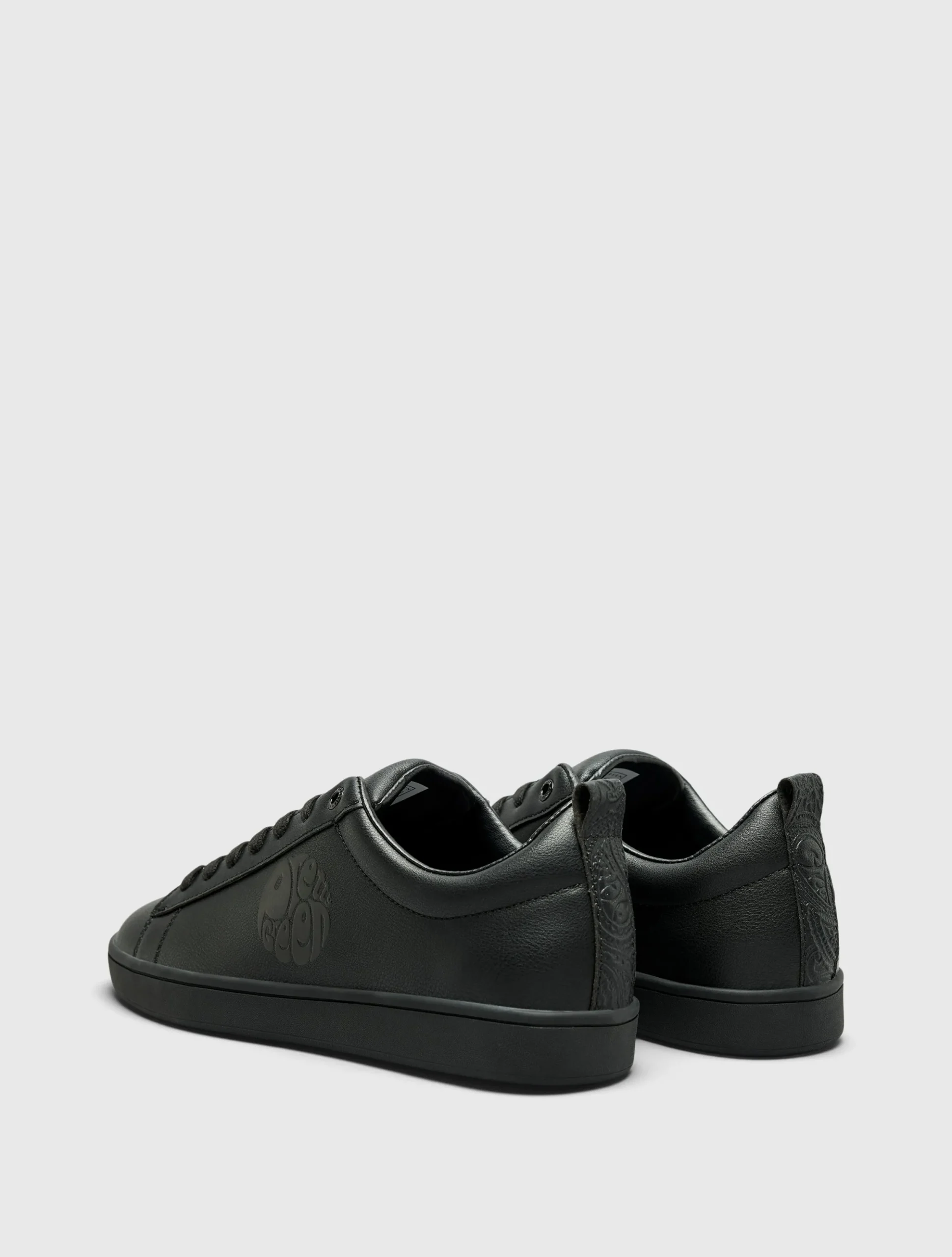 Pretty Green Blanco Trainer Black Flash Sale